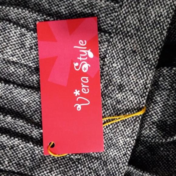 Vera Style Gray & Black Pleated lined Skirt SZ Small - Picture 6 of 10